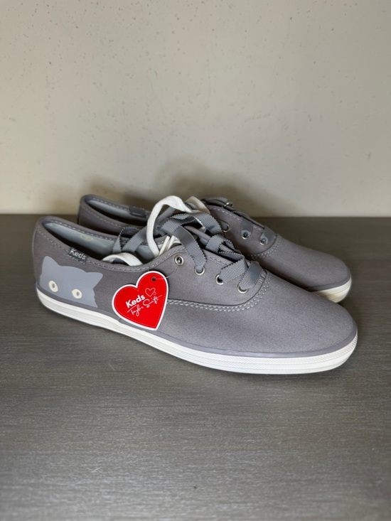 Keds Shoes - Keds Taylor Swift Sneaky Cat Women's Shoes Size 7 New With Tags Rare Collectible